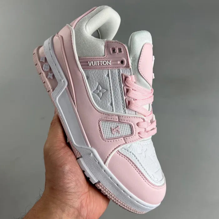 Tênis LV Trainer rosa feminino da Elventi com design elegante e detalhes em branco