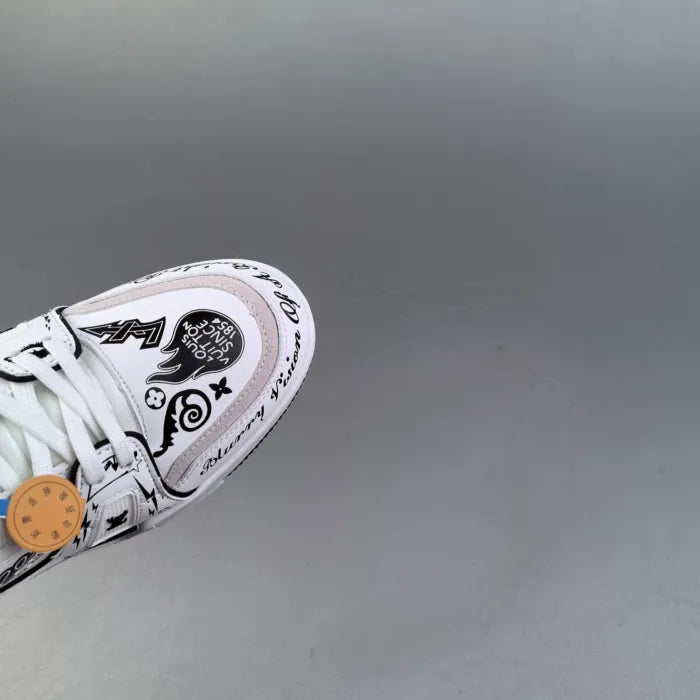 LV Trainer Branco Desenhado