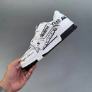 LV Trainer Branco Desenhado