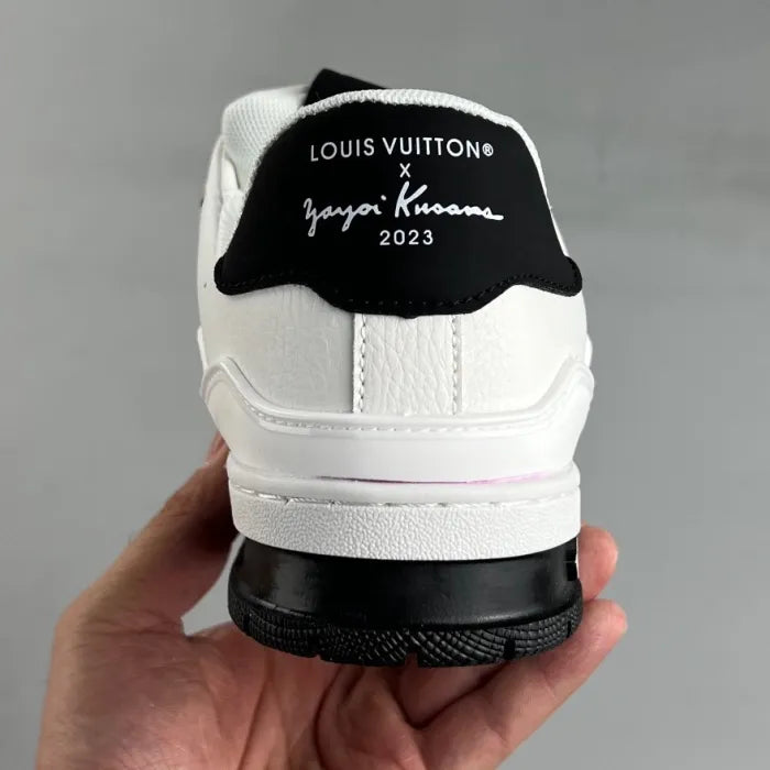 LV Trainer Branco Preto