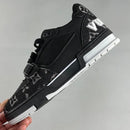 lv-trainer-preto-branco